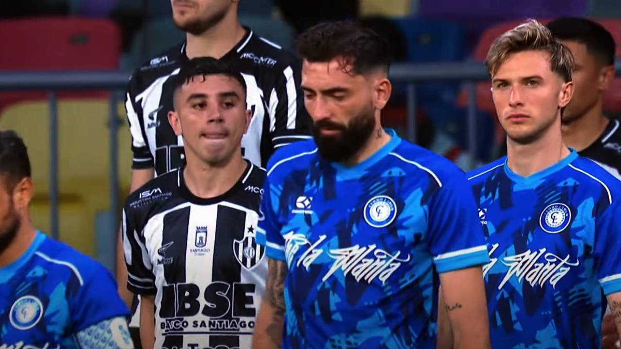 Cerro Largo vs Central Córdoba por los octavos de la Sudamericana