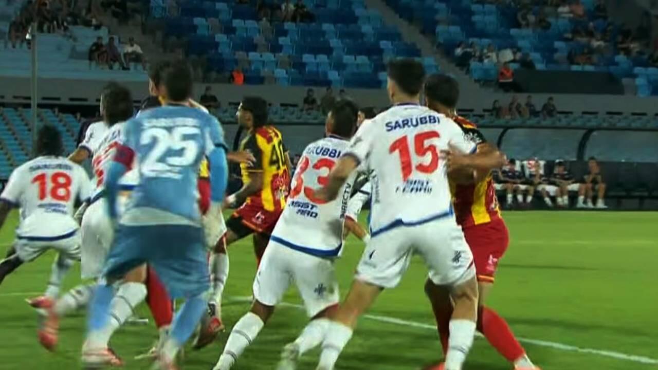 Nacional visita a Progreso en Durazno por la fecha 3 del Apertura